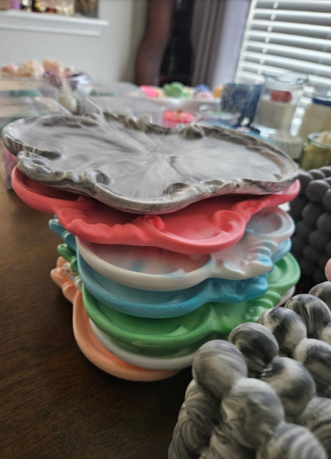 Luminate 365 Candle Dish – A Bold, Beautiful Base for Your Candles and Jewelry Luminate 365 Candles