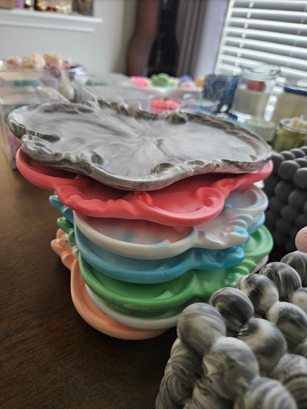 Luminate 365 Candle Dish – A Bold, Beautiful Base for Your Candles and Jewelry Luminate 365 Candles