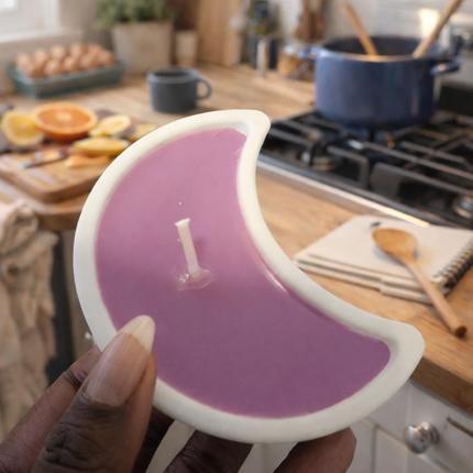 🌙 Lumoonate Crescent – Moon-Inspired Candle for Peaceful Nights Luminate 365 Candles