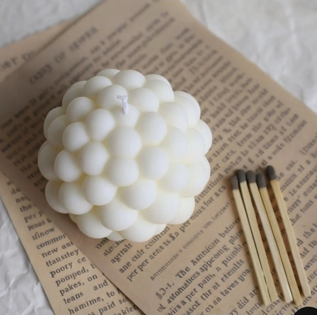 Bubbles of Bliss Candle – Cozy Scent, Playful Design | Let apple‑cinnamon dreams brighten your #selfcare moment.” Luminate 365 Candles